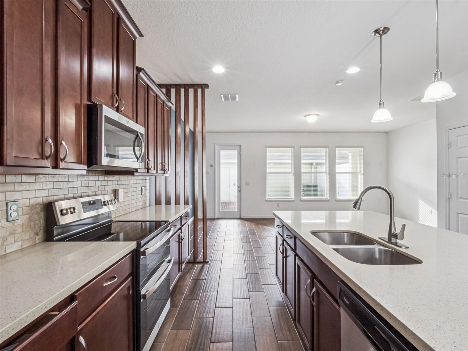 SUMMERLAKE PD PH 2C-2E - Residential