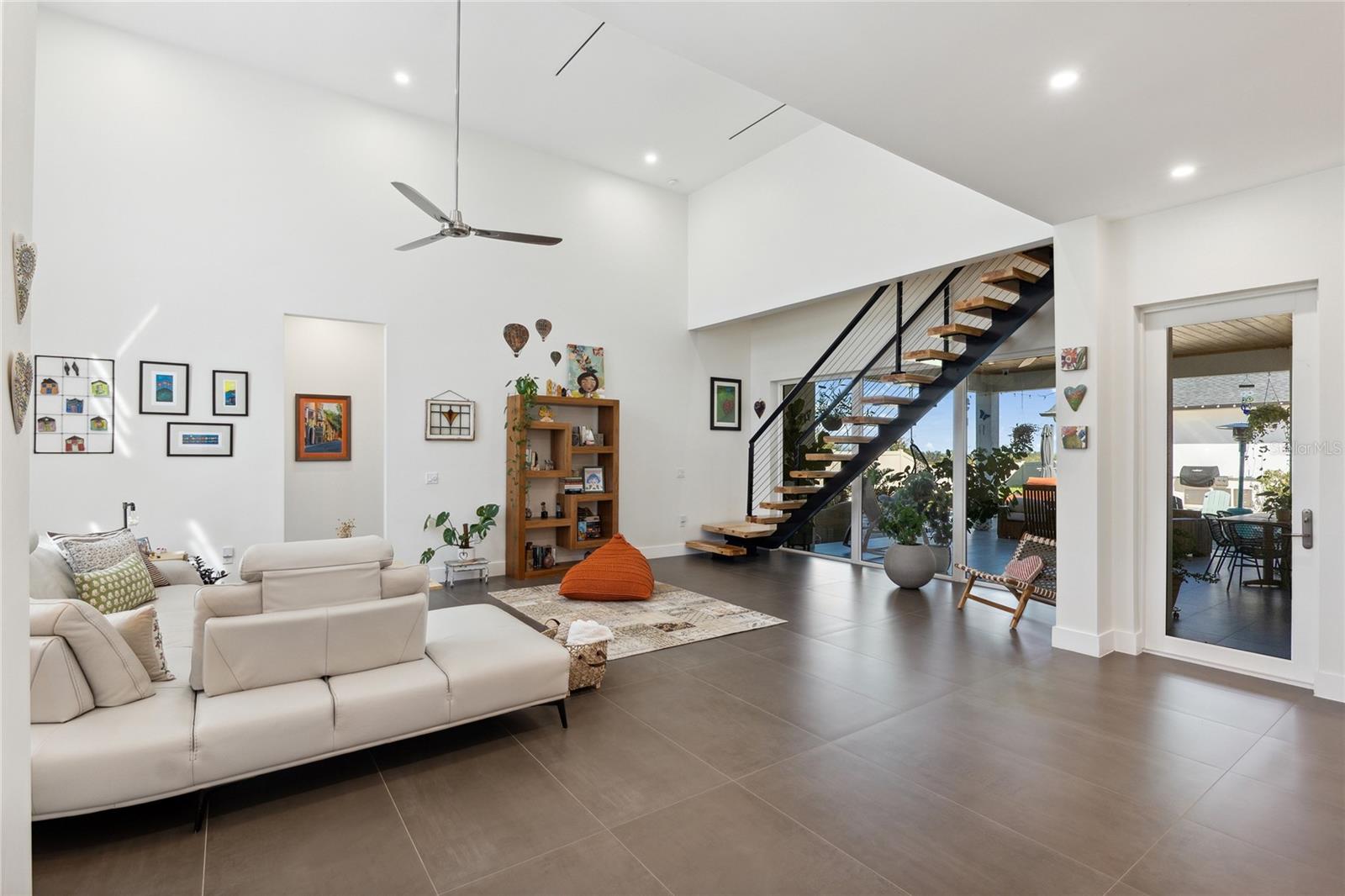 SUGARLOAF MOUNTAIN UNIT 1B - Residential