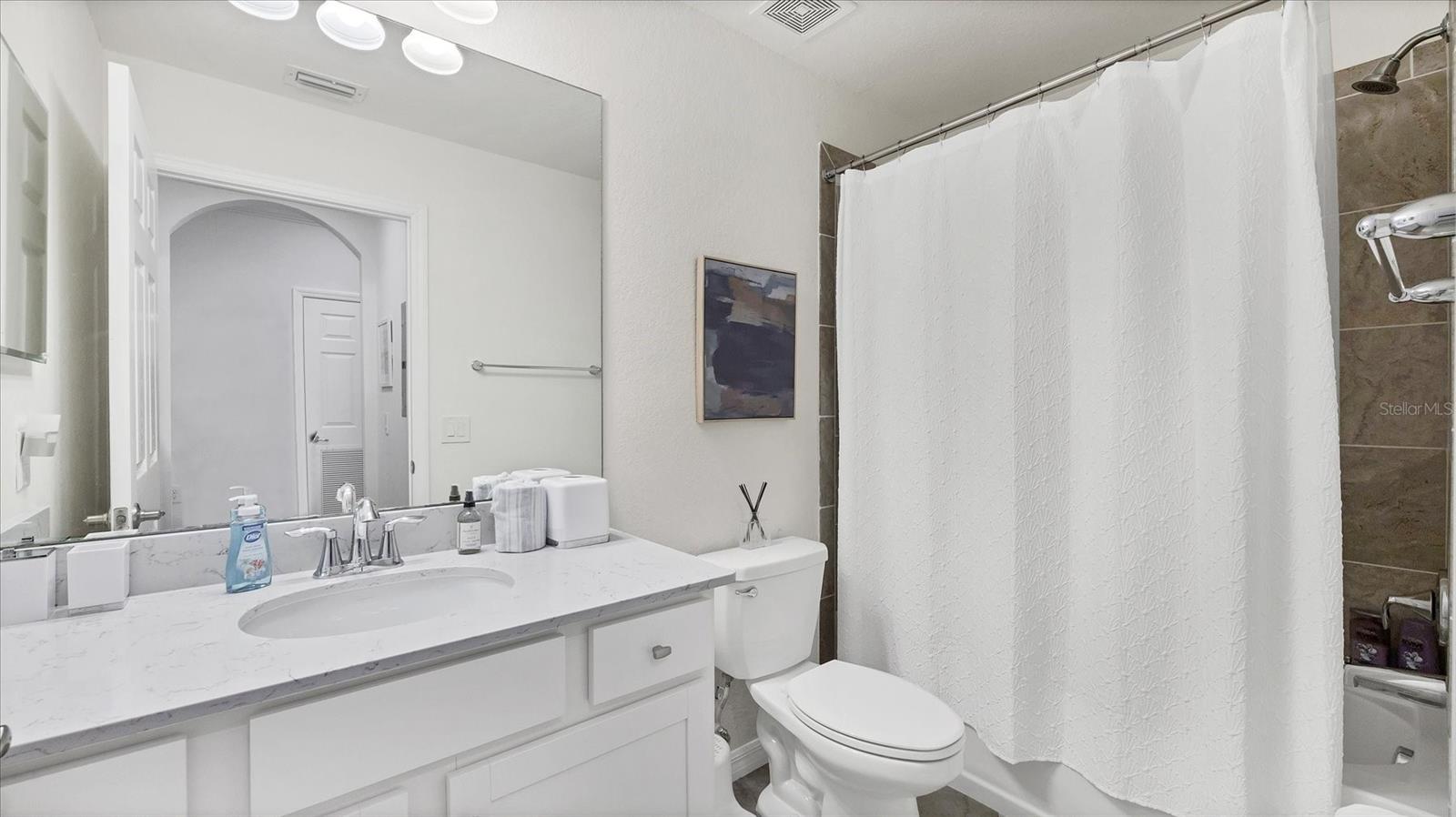 TERRACE IV AT LAKEWOOD NATIONAL PH I - Residential