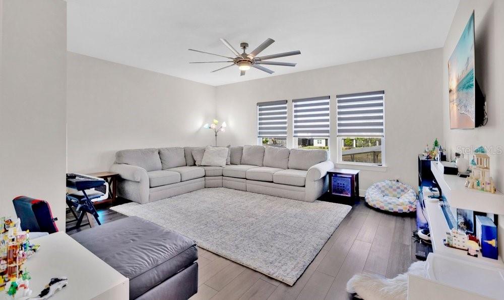 ISLES OF LAKE NONA - Residential