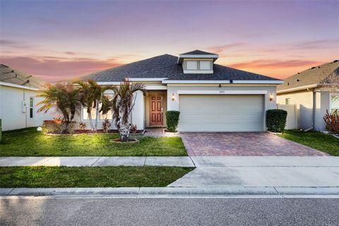 Photo of 9792 Kinmore Drive, Groveland, FL 34736 (MLS # G5108491)