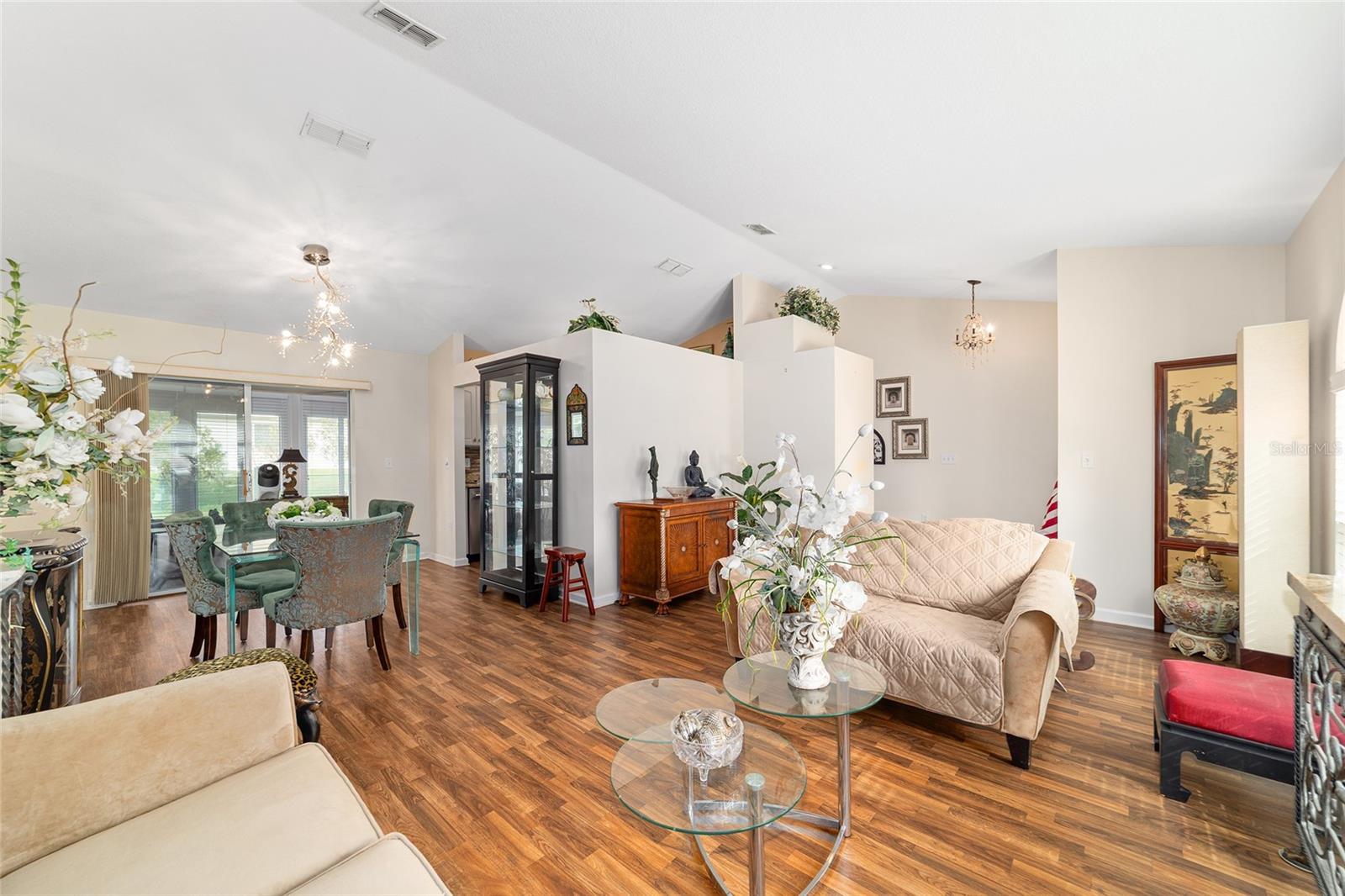 OCALA PALMS UN 01 - Residential