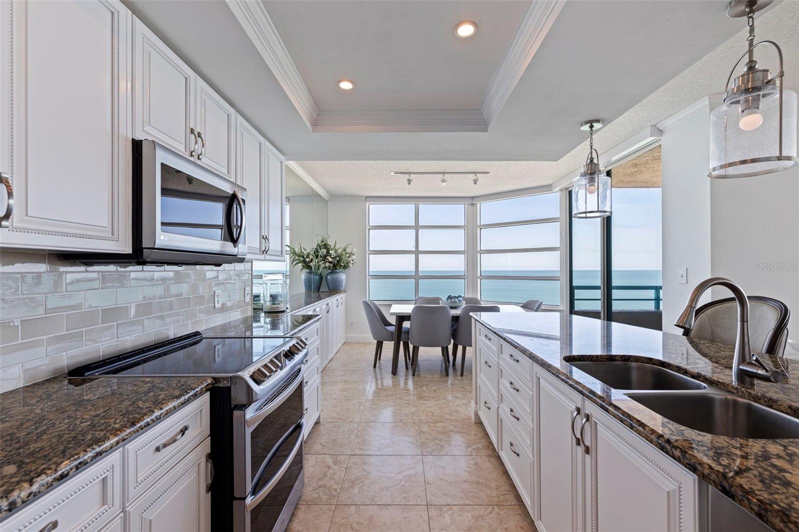 ULTIMAR ONE CONDO - Residential