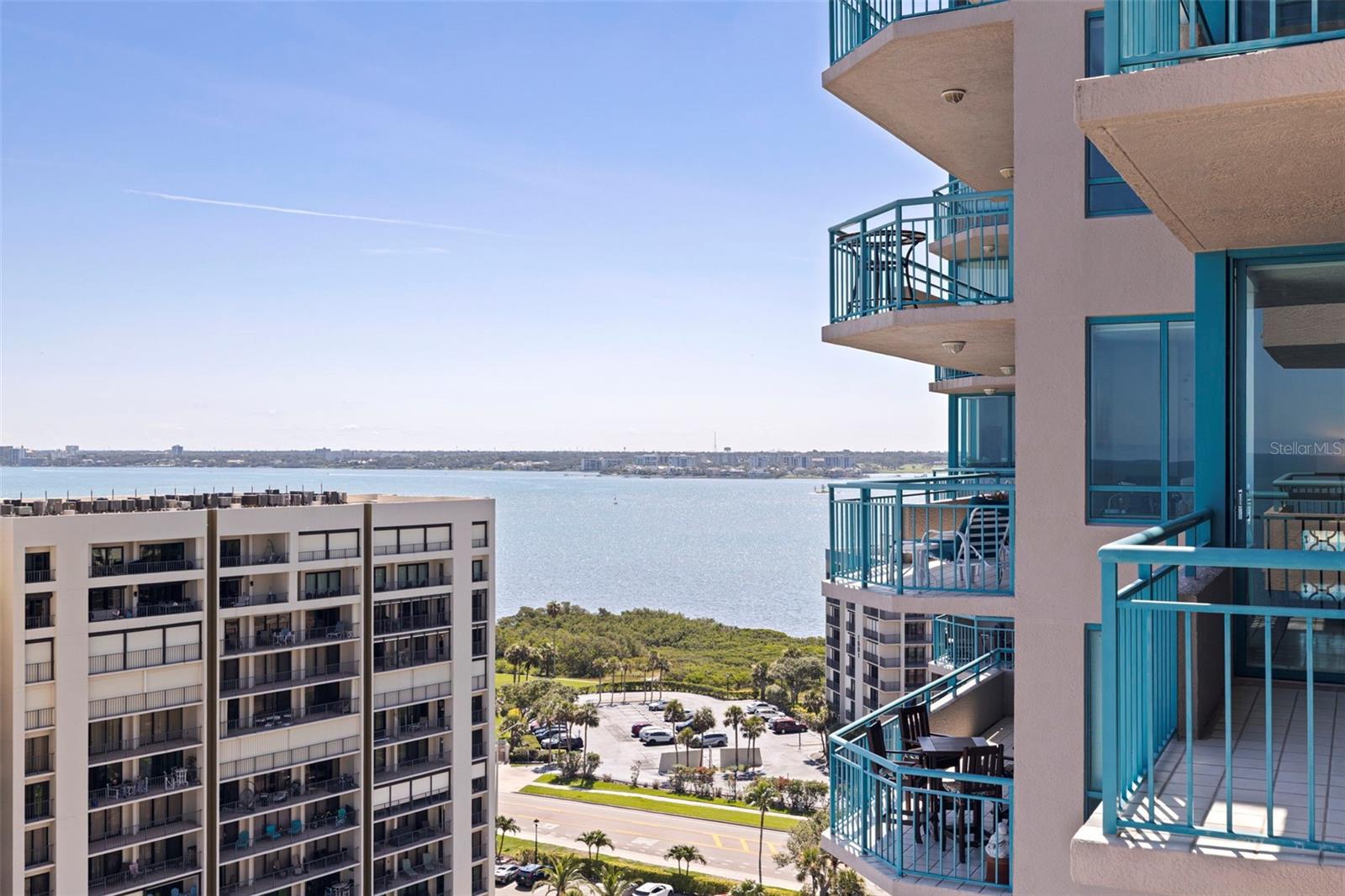 ULTIMAR ONE CONDO - Residential