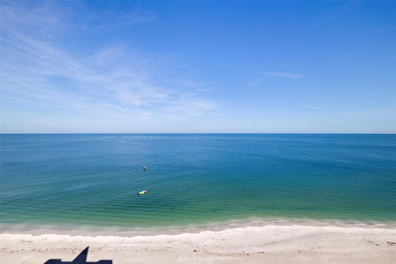 ULTIMAR ONE CONDO - Residential