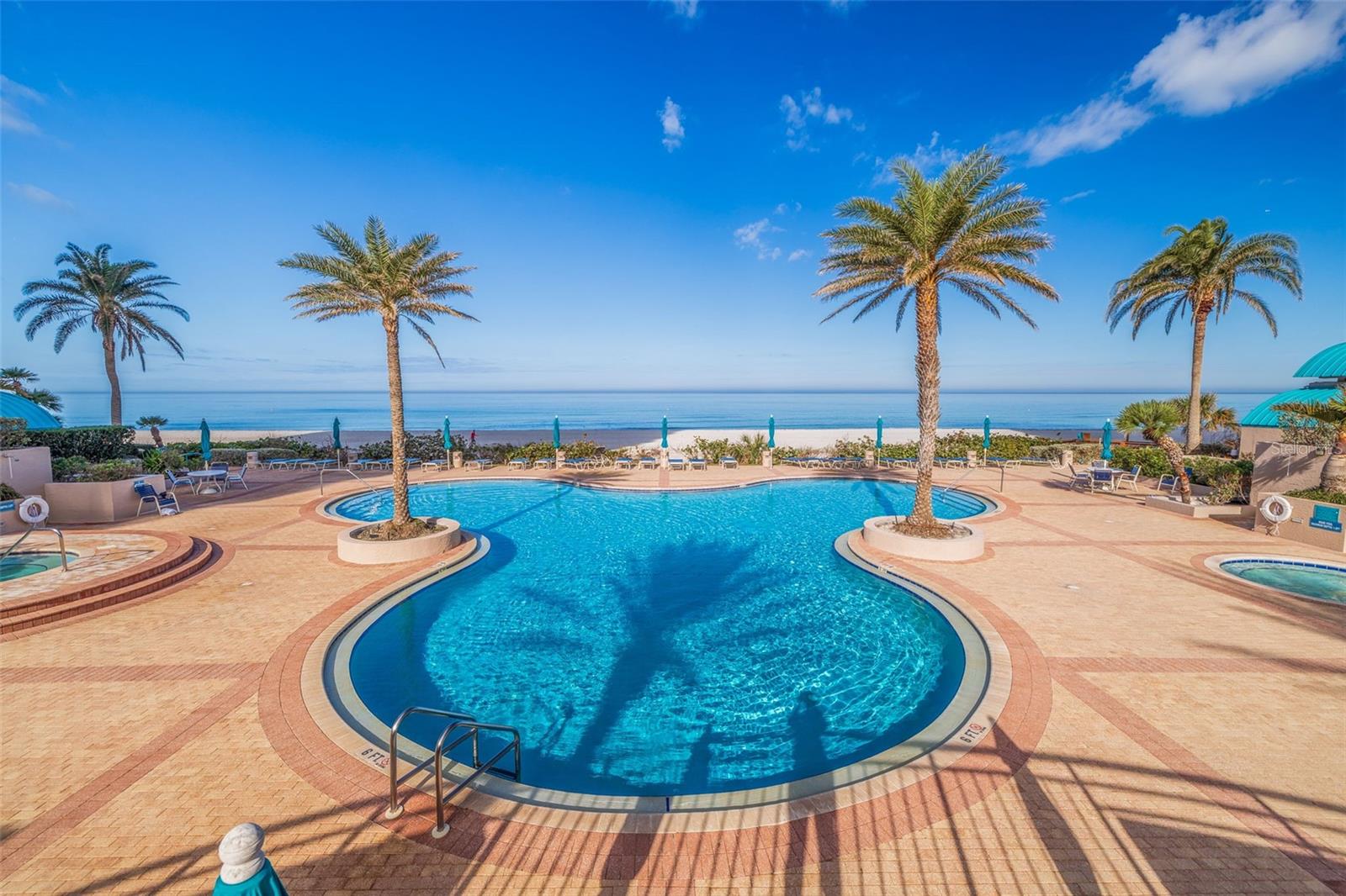 ULTIMAR ONE CONDO - Residential