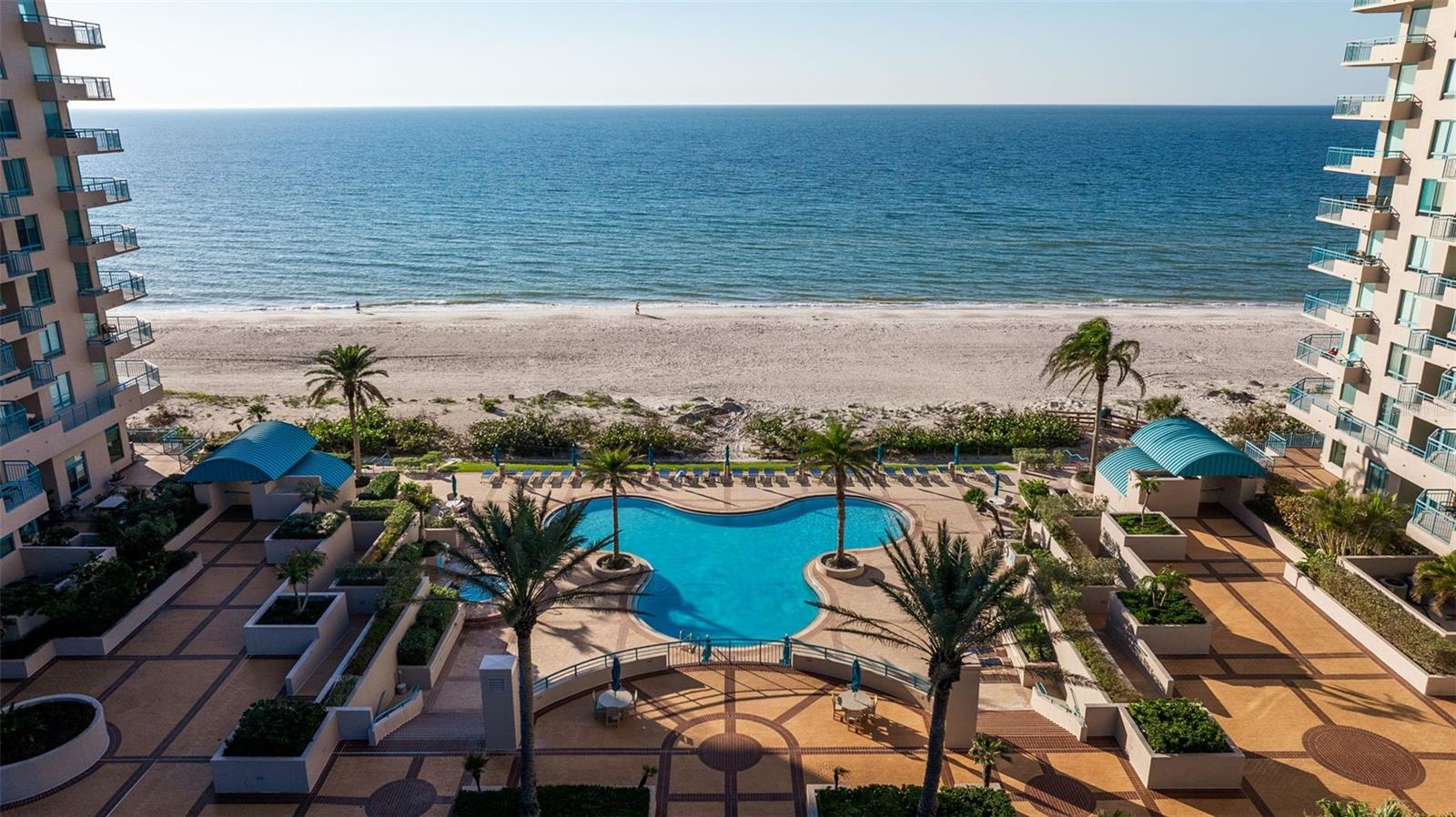 ULTIMAR ONE CONDO - Residential