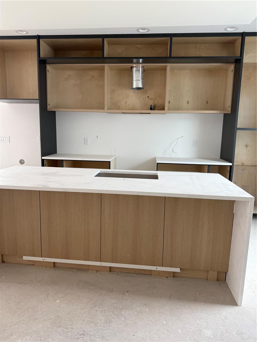 310 W COLUMBUS DRIVE 2