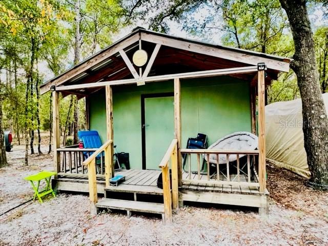 SUWANNEE RIVER ESTATES - Land