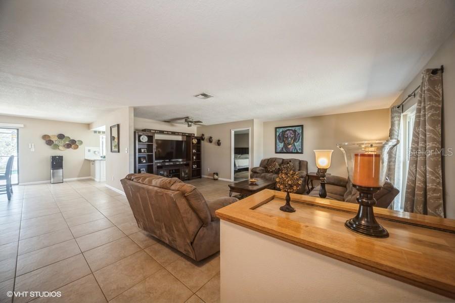 6503 SANTIAGO COURT
