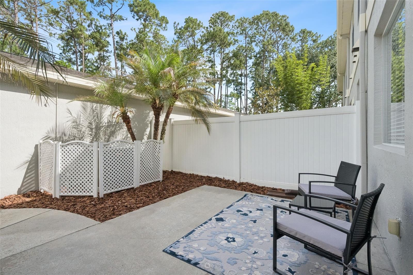 LAKES/WINDERMERE-LK REAMS TWNH - Residential
