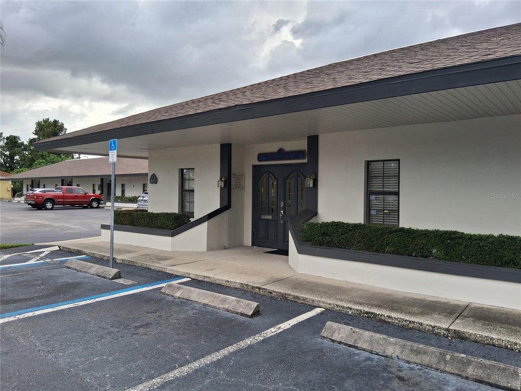Photo of 1000 Belcher Road S #A6, Largo, FL 33771 (MLS # TB8554771)