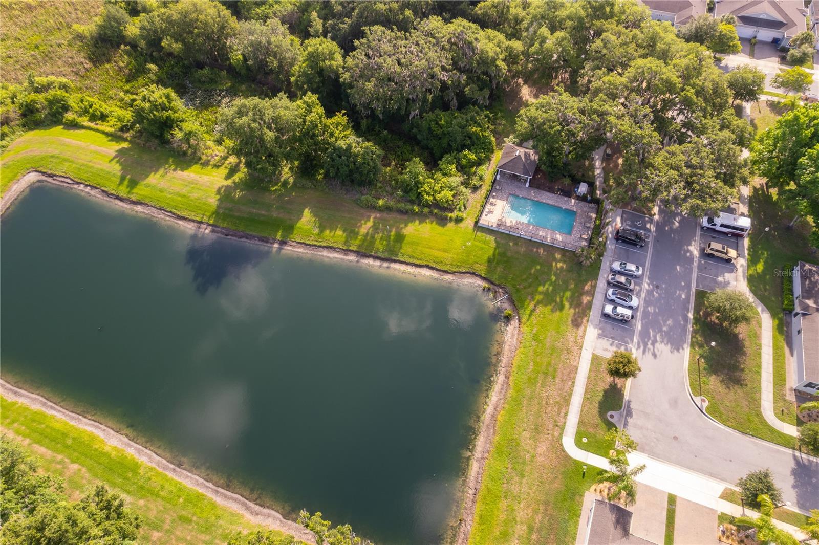OAKTREE POINTE VILLAS - Residential