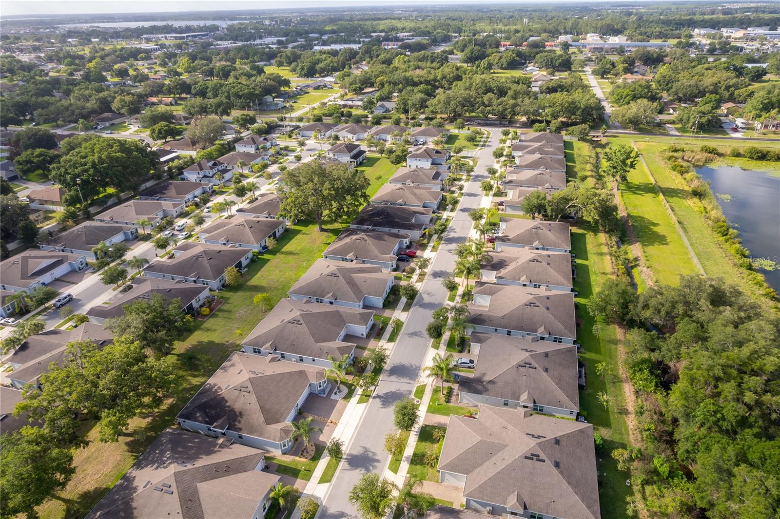 OAKTREE POINTE VILLAS - Residential