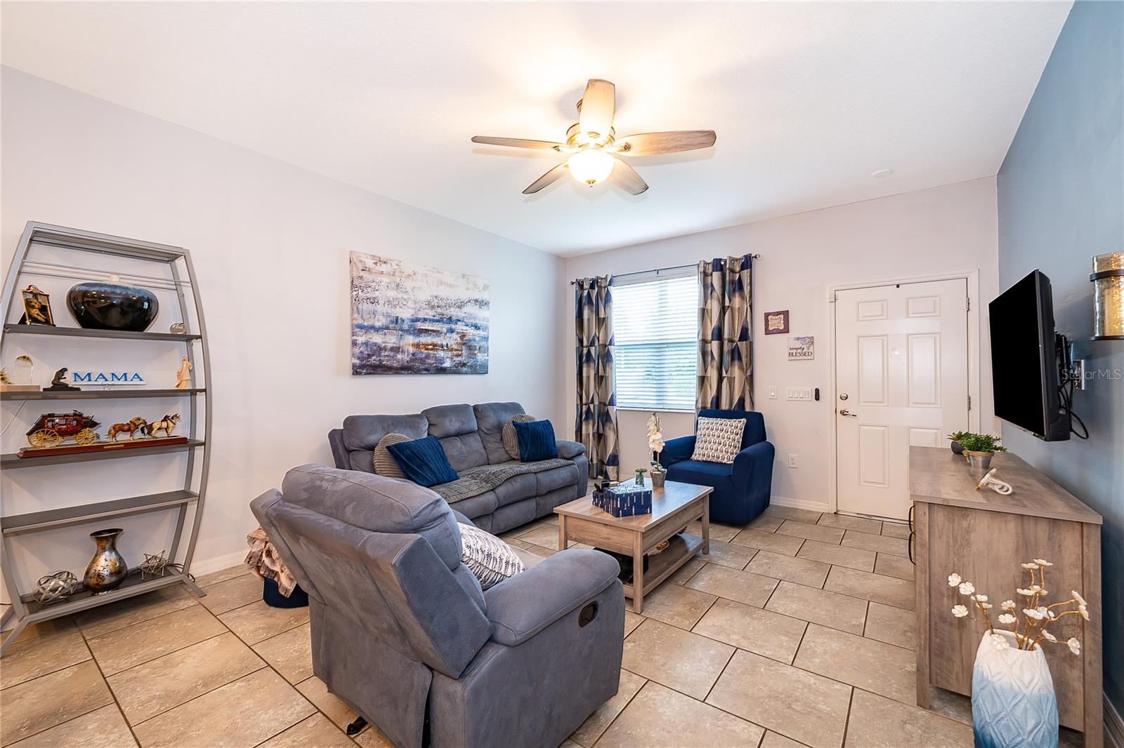 OAKTREE POINTE VILLAS - Residential