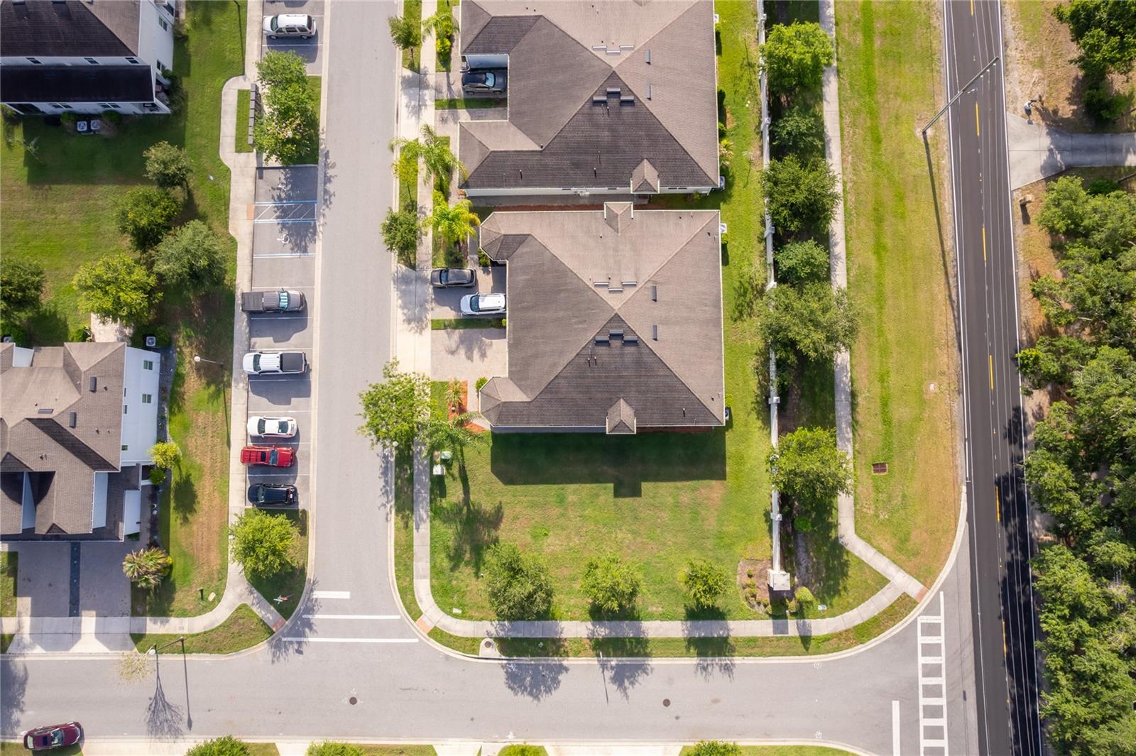 OAKTREE POINTE VILLAS - Residential