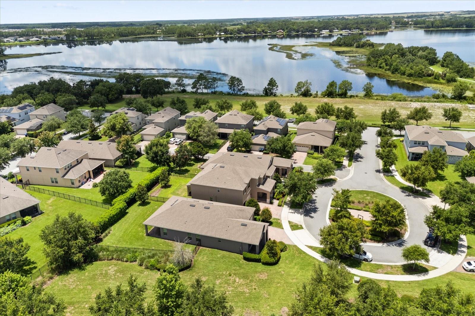 15500 FOUNTAIN COVE COURT