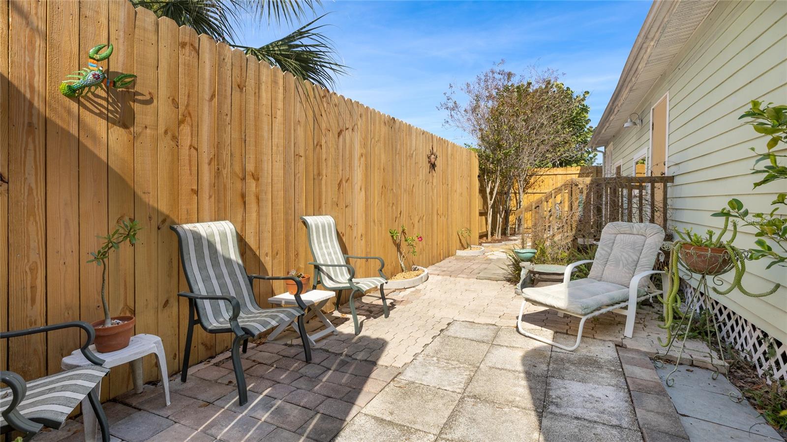 HYDE PARK TERRACE - Residential