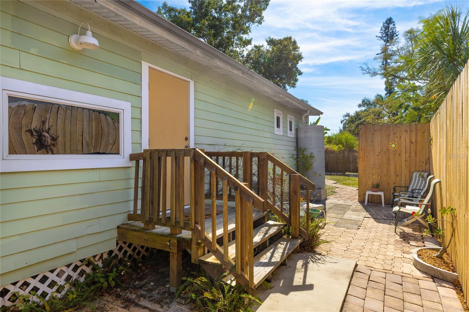 HYDE PARK TERRACE - Residential