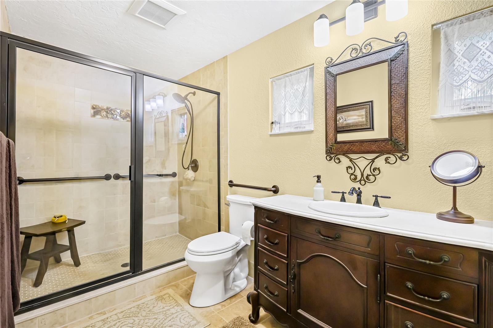 HYDE PARK TERRACE - Residential