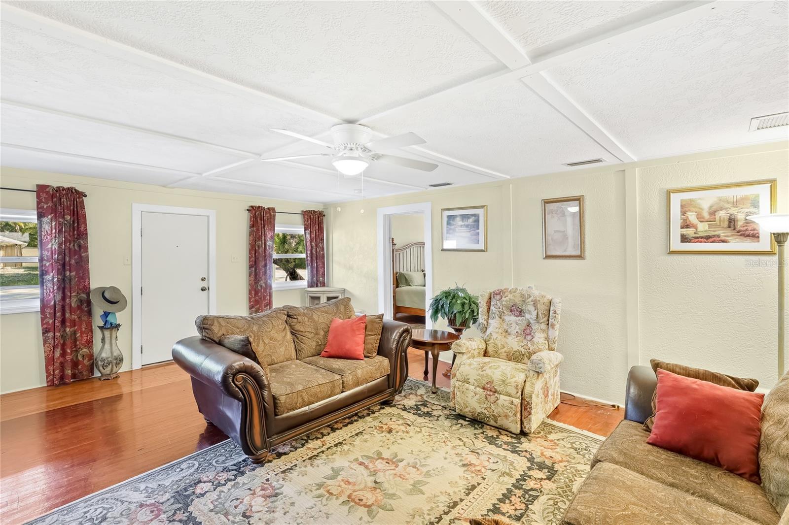 HYDE PARK TERRACE - Residential