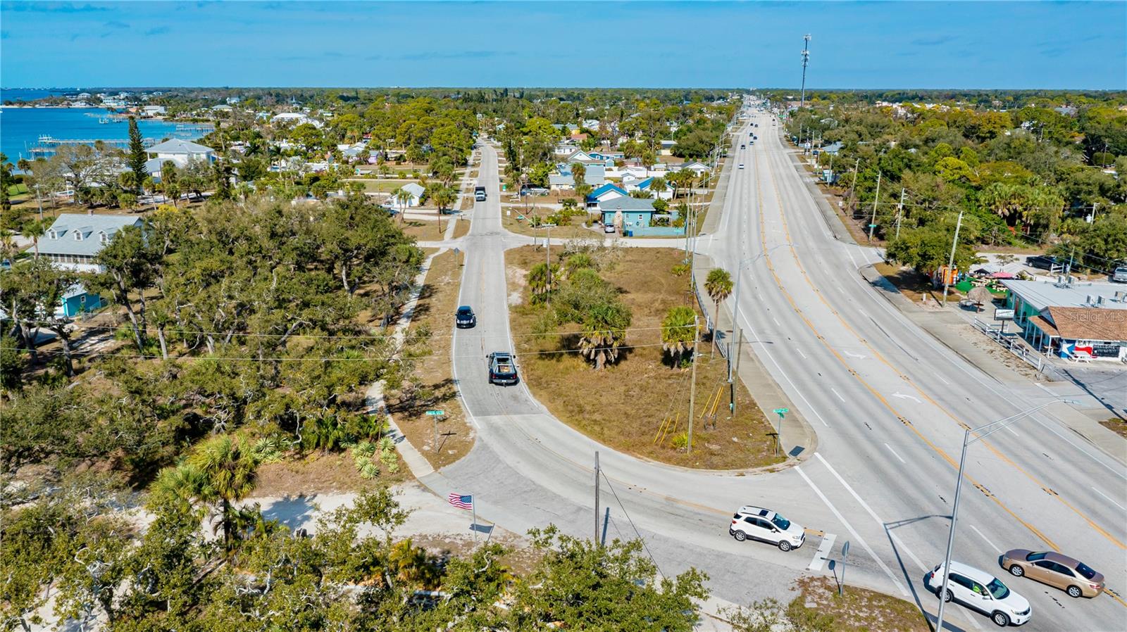 HORTON ESTATES THE - Land