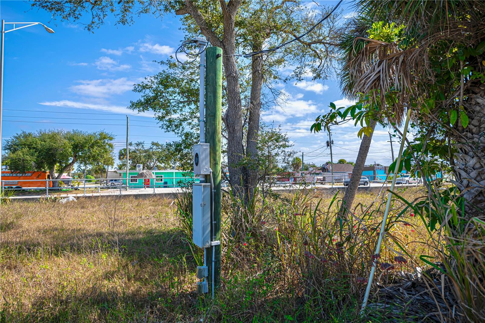 HORTON ESTATES THE - Land