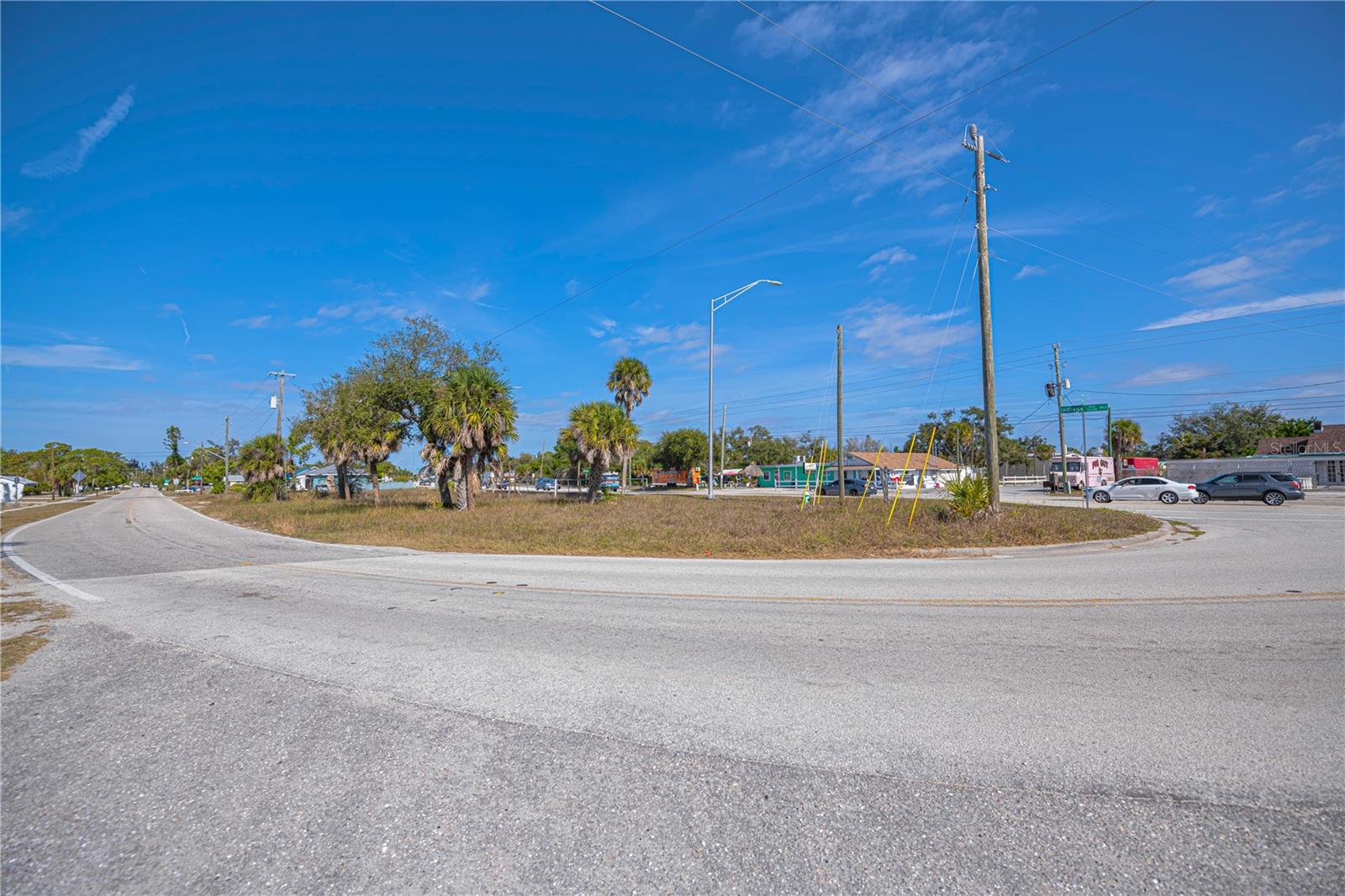 HORTON ESTATES THE - Land