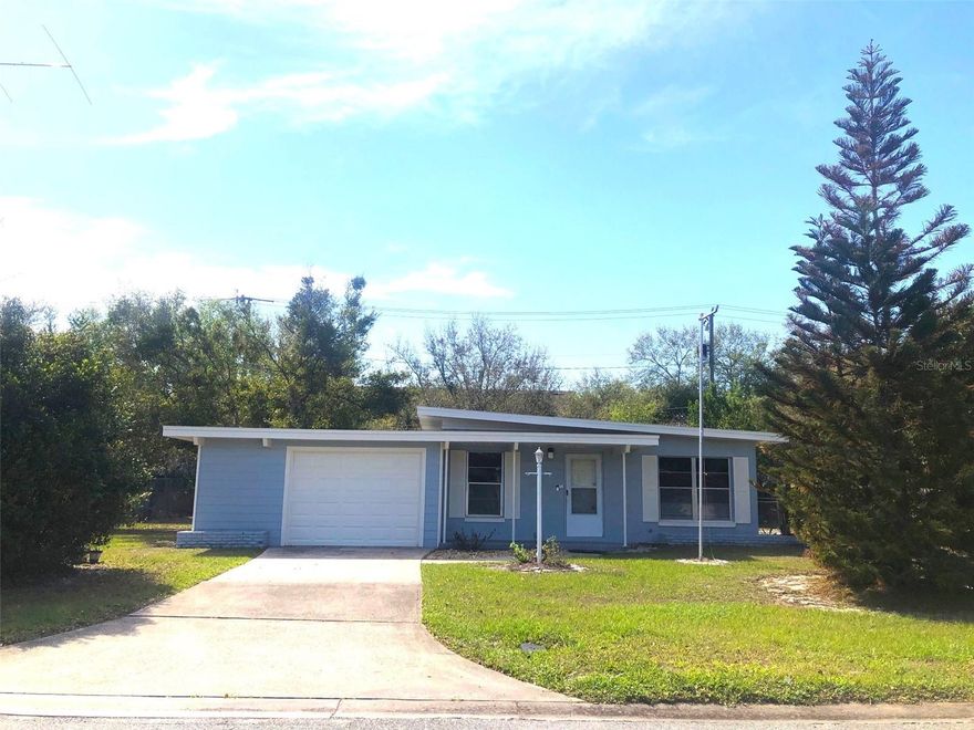 Sunland Estates 3 Bedroom home freshly painted inside and out, new luxury vinyl plank flooring throughout, updated kitchen with new countertops and more! Ceiling fans, window blinds, single garage with opener. Small pet considered. Renter's insurance required. Available now!