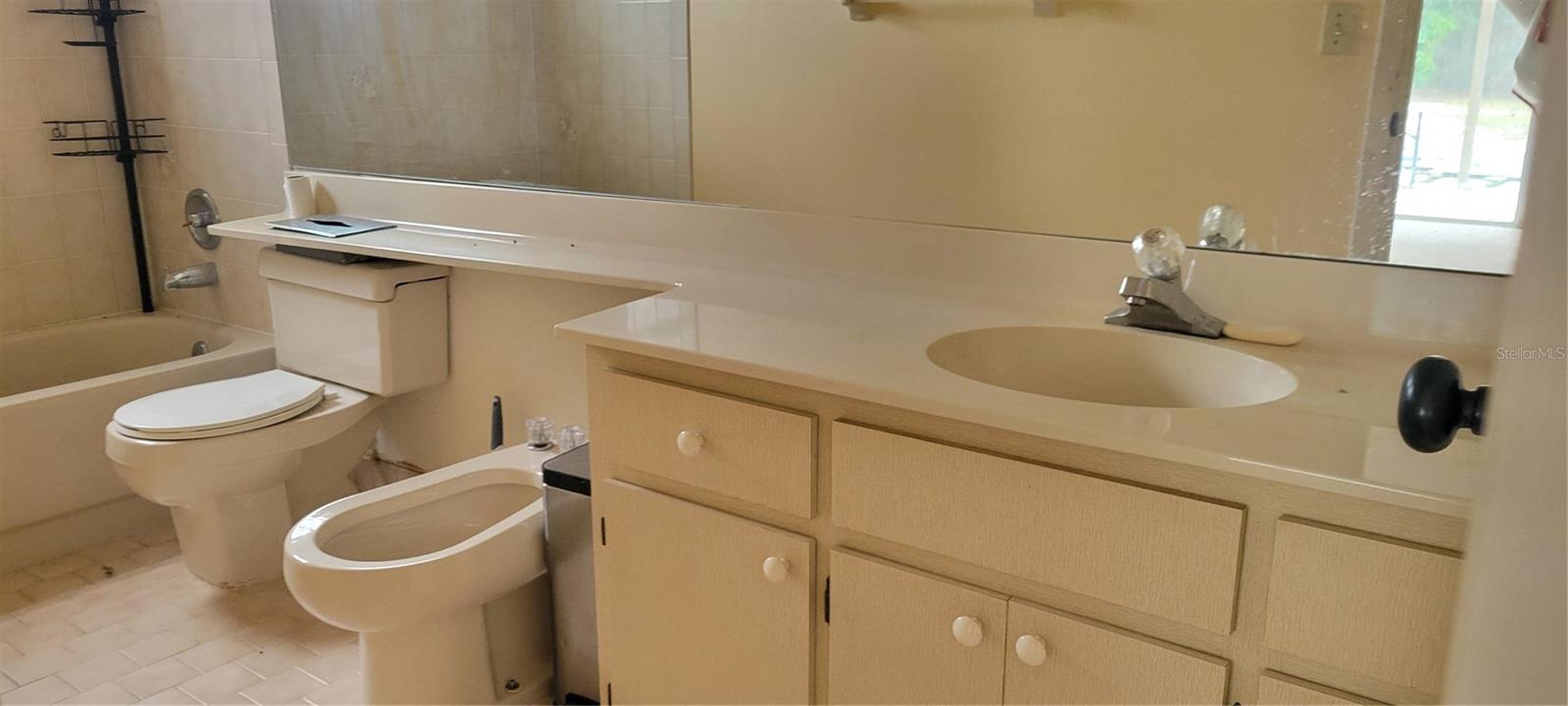 SUN N LAKE OF SEB - Residential