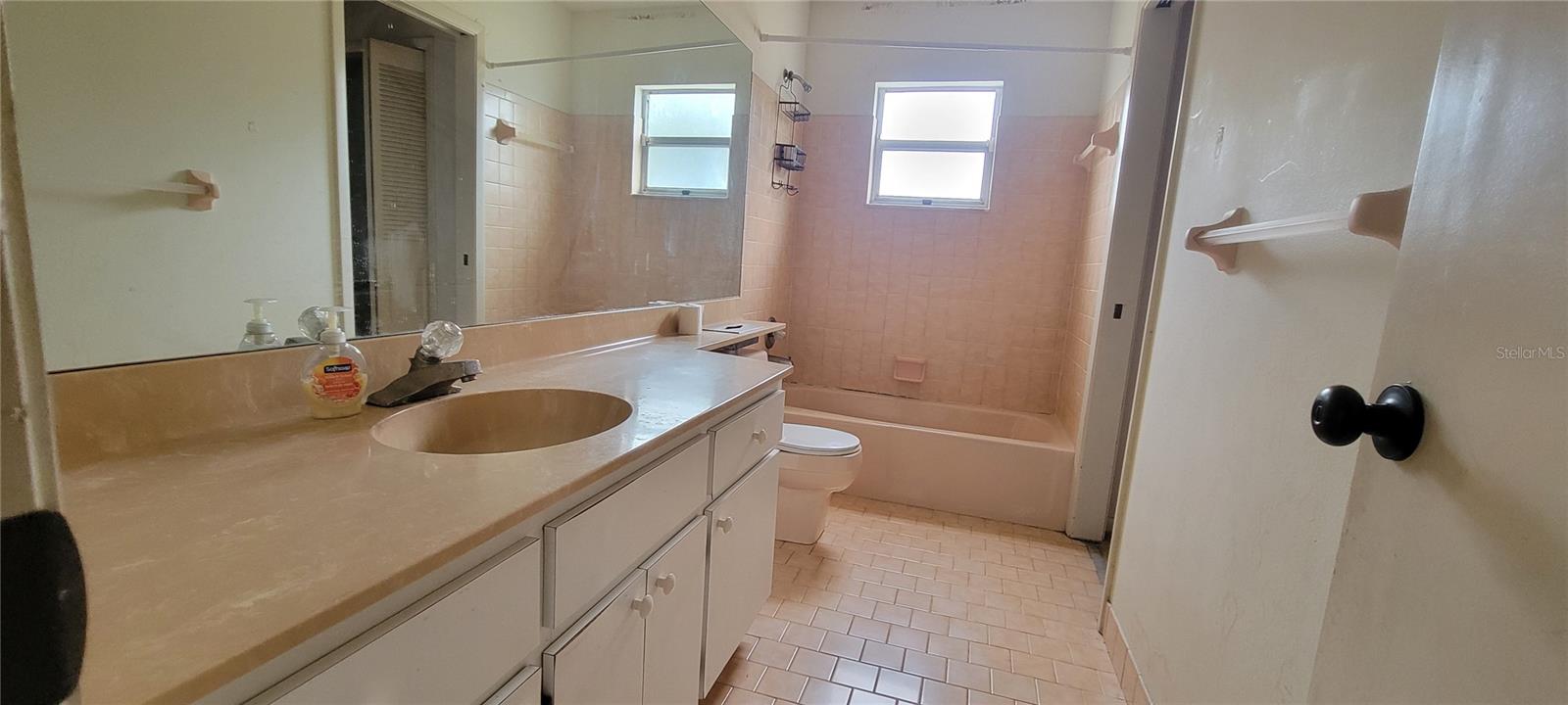 SUN N LAKE OF SEB - Residential