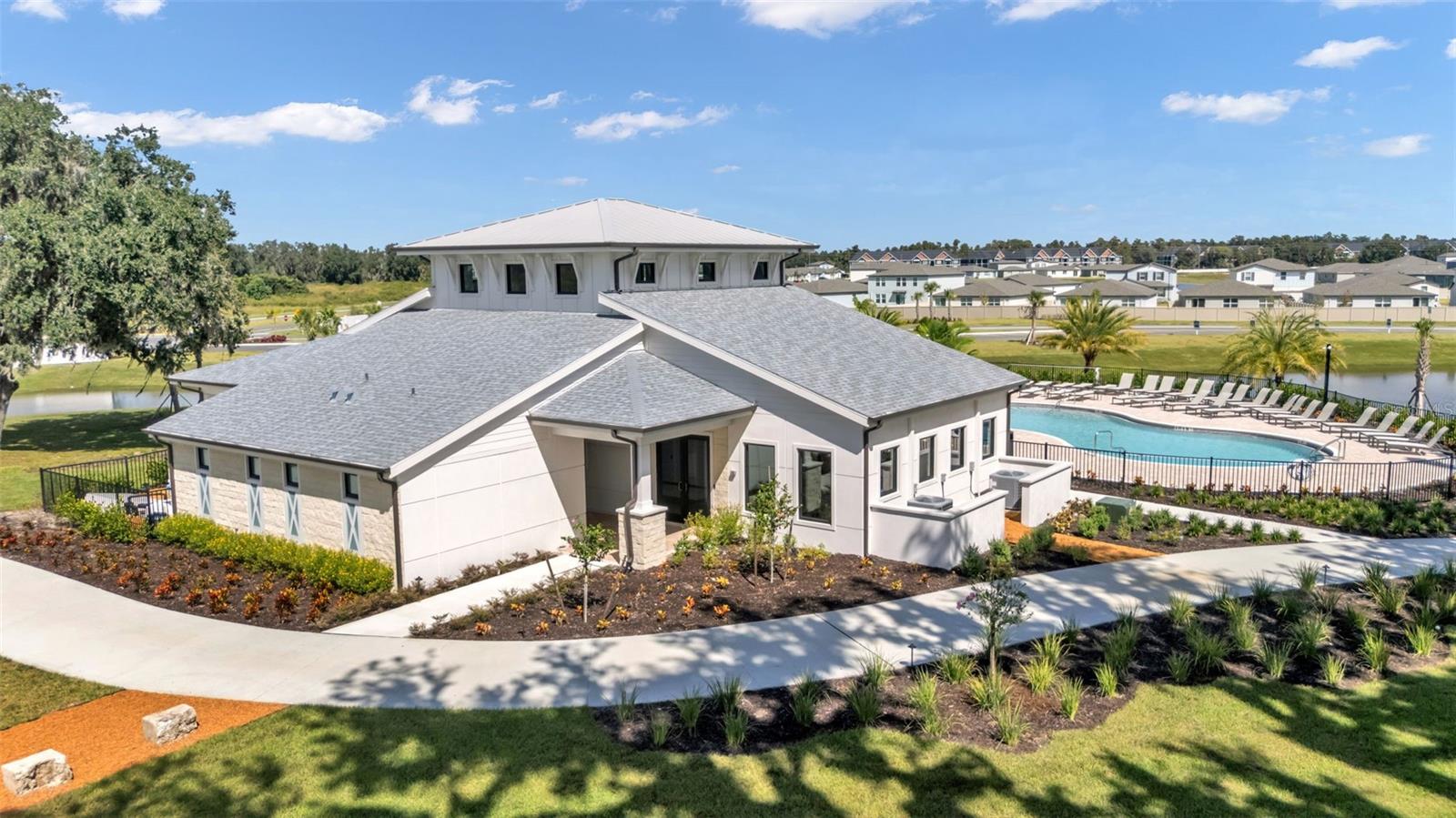 GROVE/STUART XING PH ONE - Residential