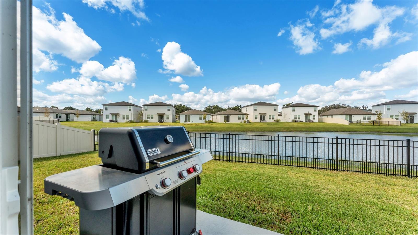 GROVE/STUART XING PH ONE - Residential