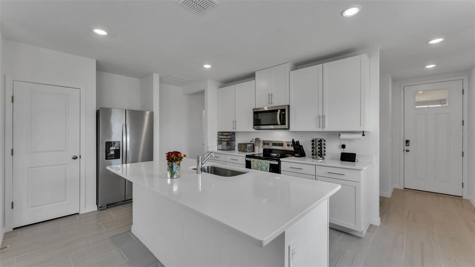 GROVE/STUART XING PH ONE - Residential