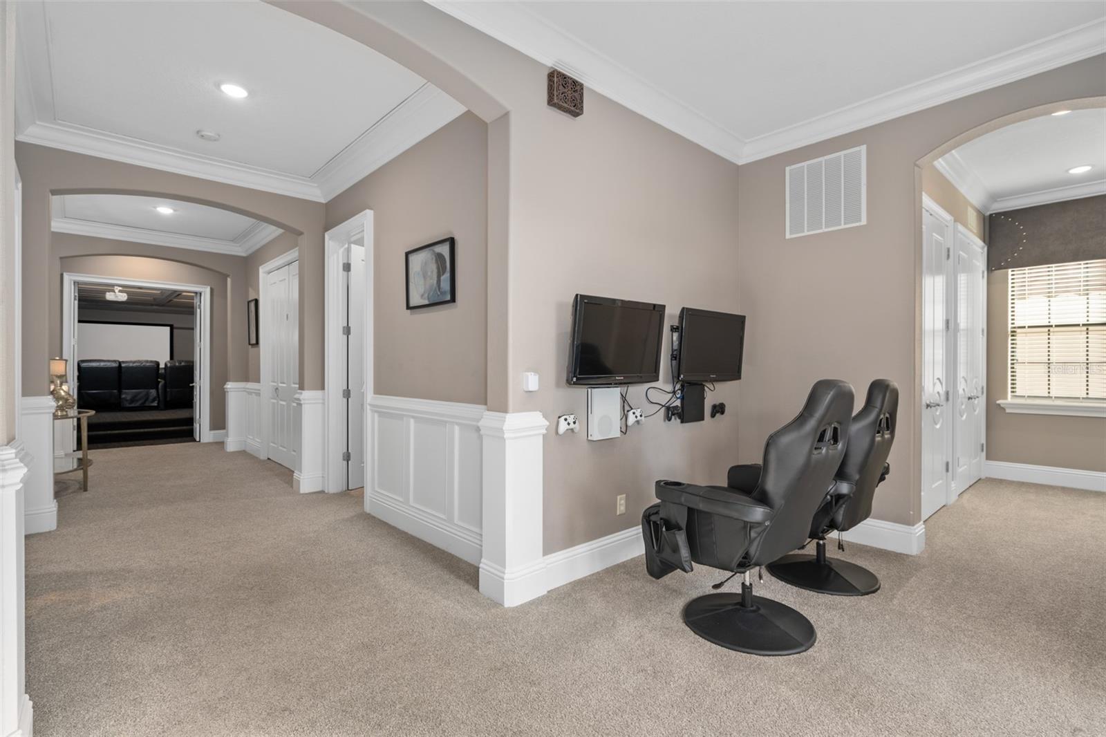 REUNION WEST VLGS NORTH - Residential