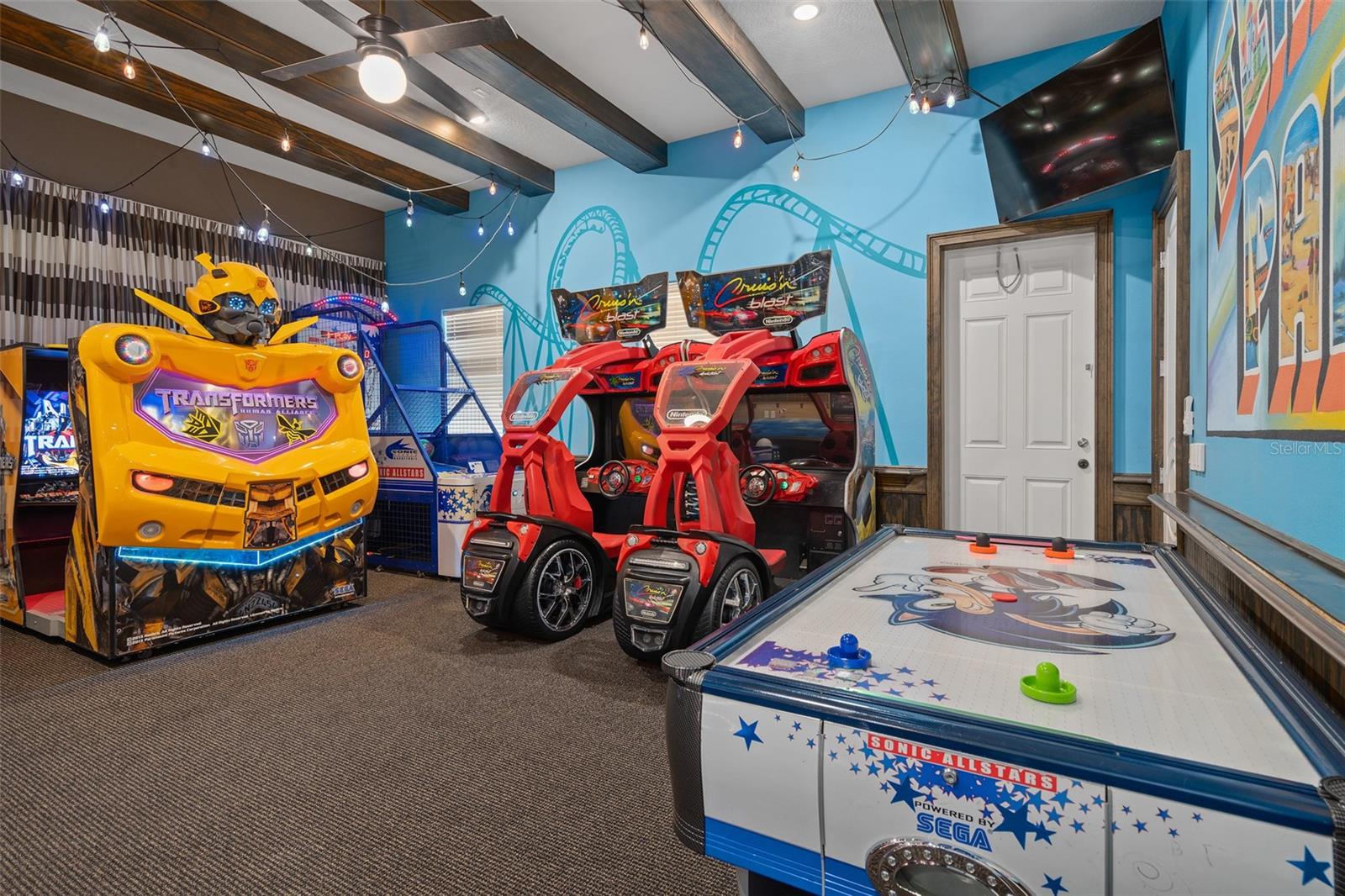 REUNION WEST VLGS NORTH - Residential