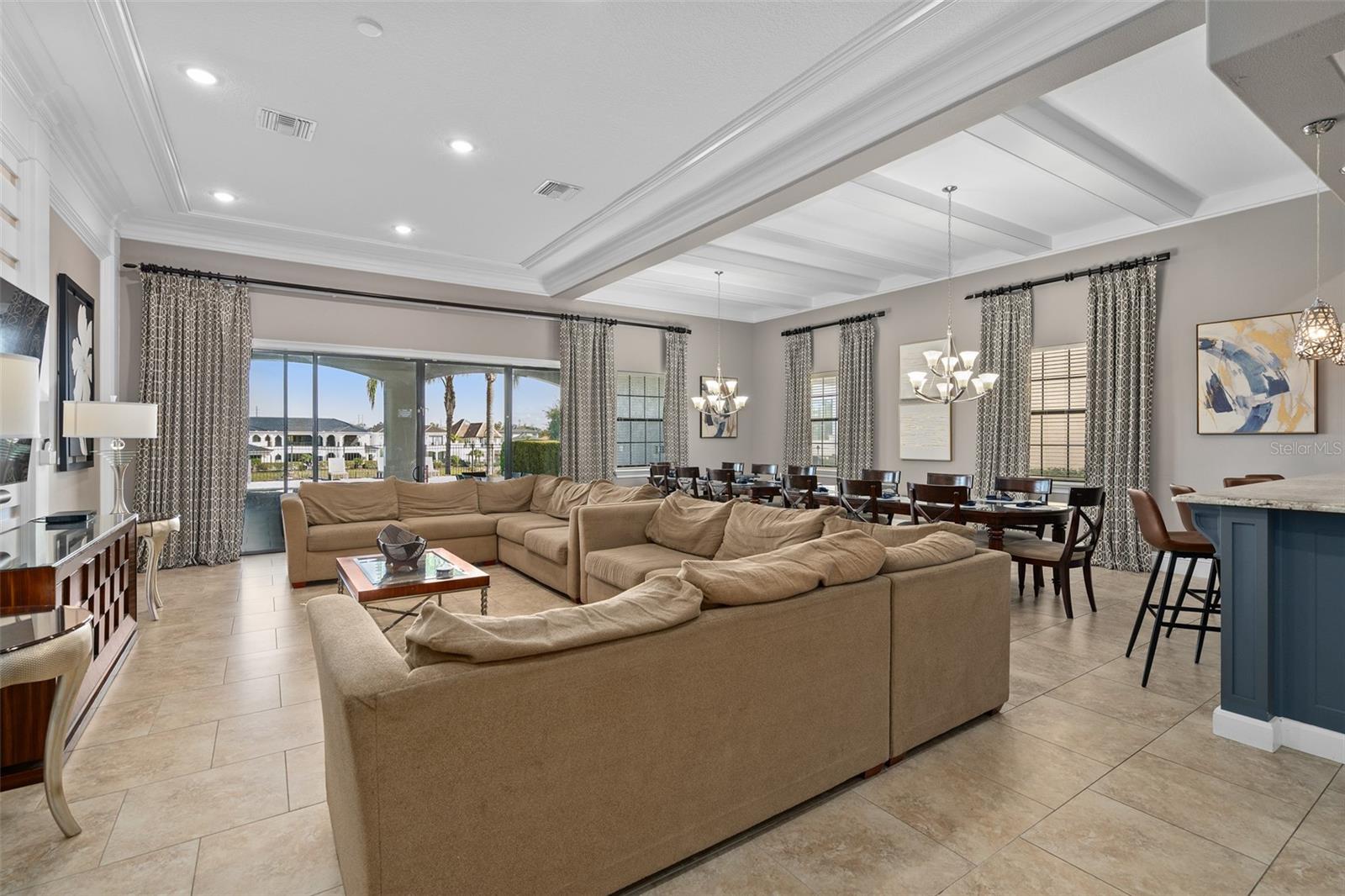 REUNION WEST VLGS NORTH - Residential