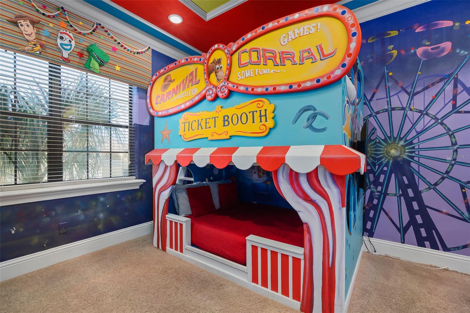 REUNION WEST VLGS NORTH - Residential