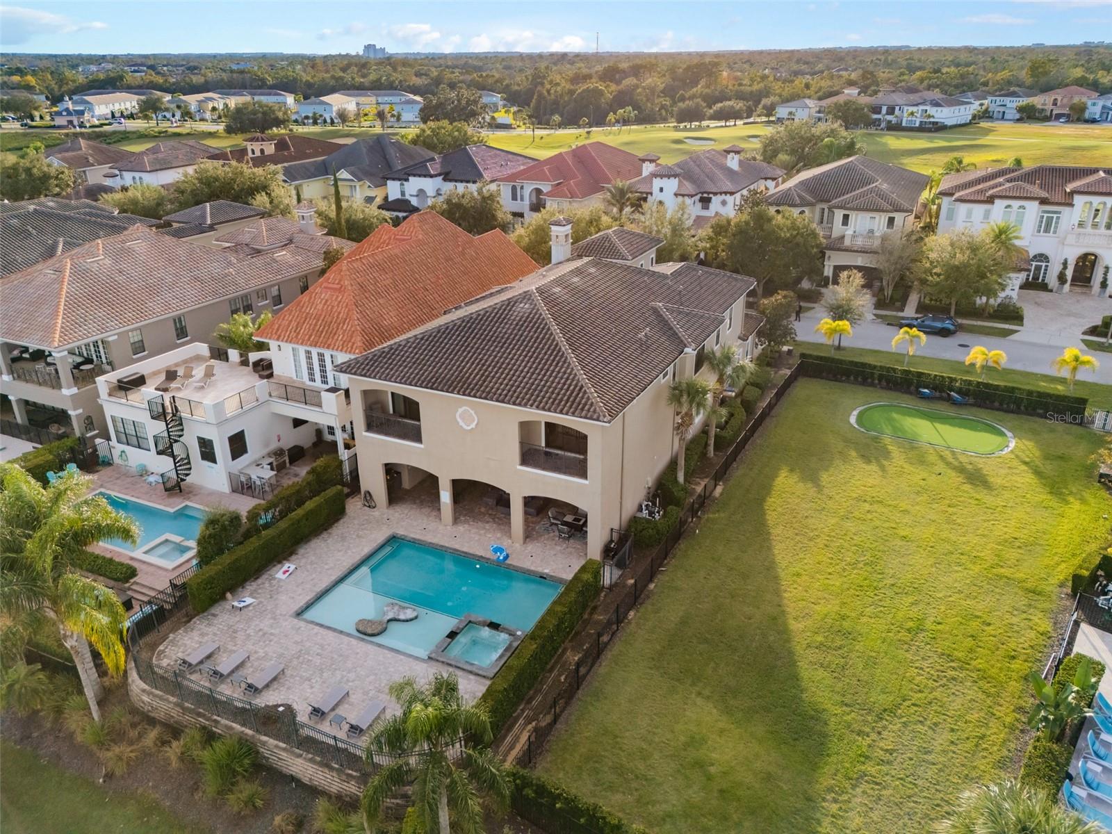 REUNION WEST VLGS NORTH - Residential