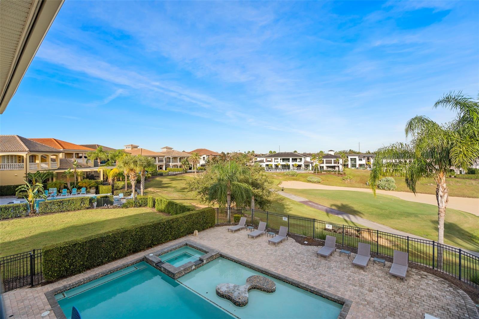 REUNION WEST VLGS NORTH - Residential