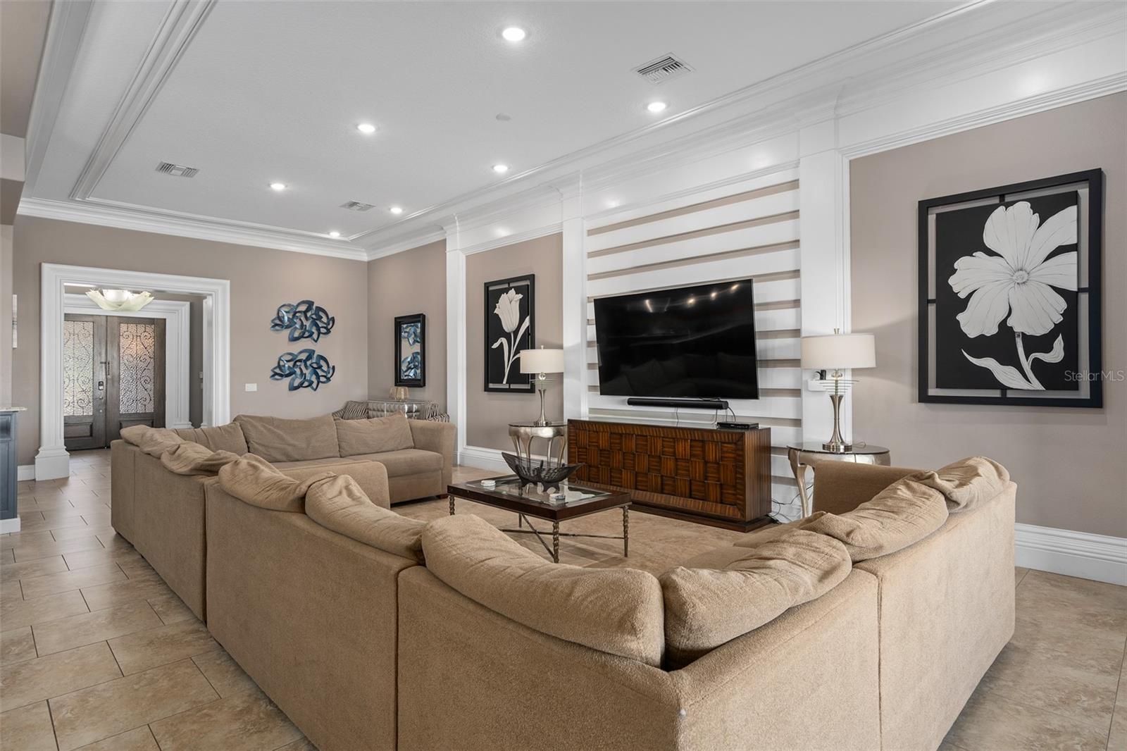 REUNION WEST VLGS NORTH - Residential