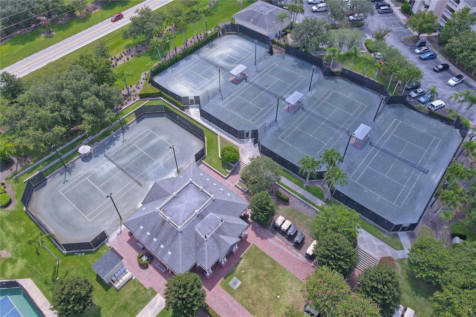 REUNION WEST VLGS NORTH - Residential