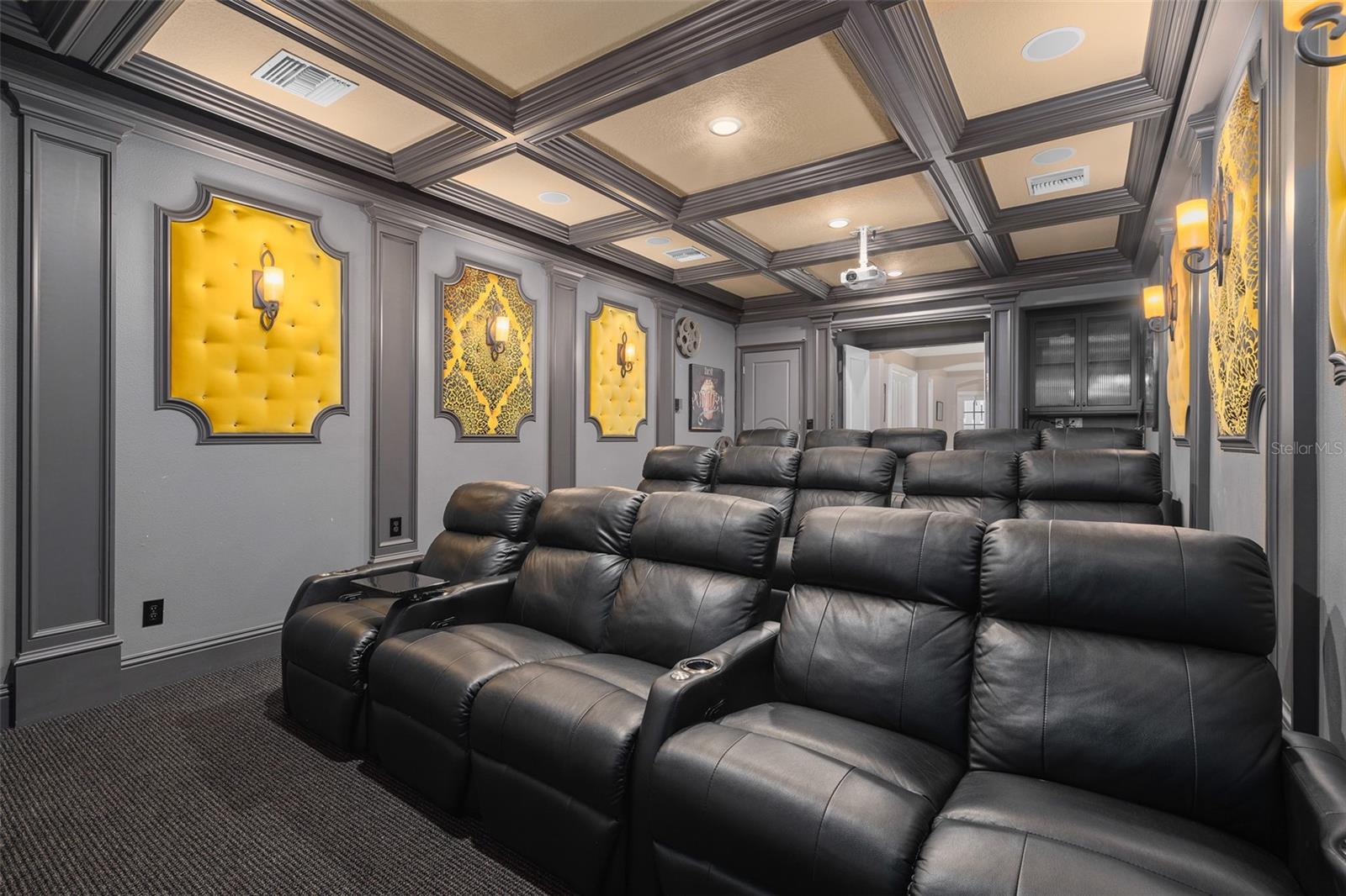 REUNION WEST VLGS NORTH - Residential