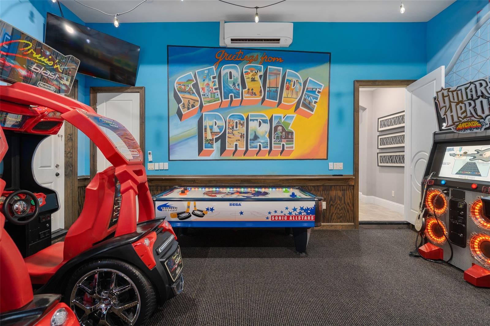 REUNION WEST VLGS NORTH - Residential