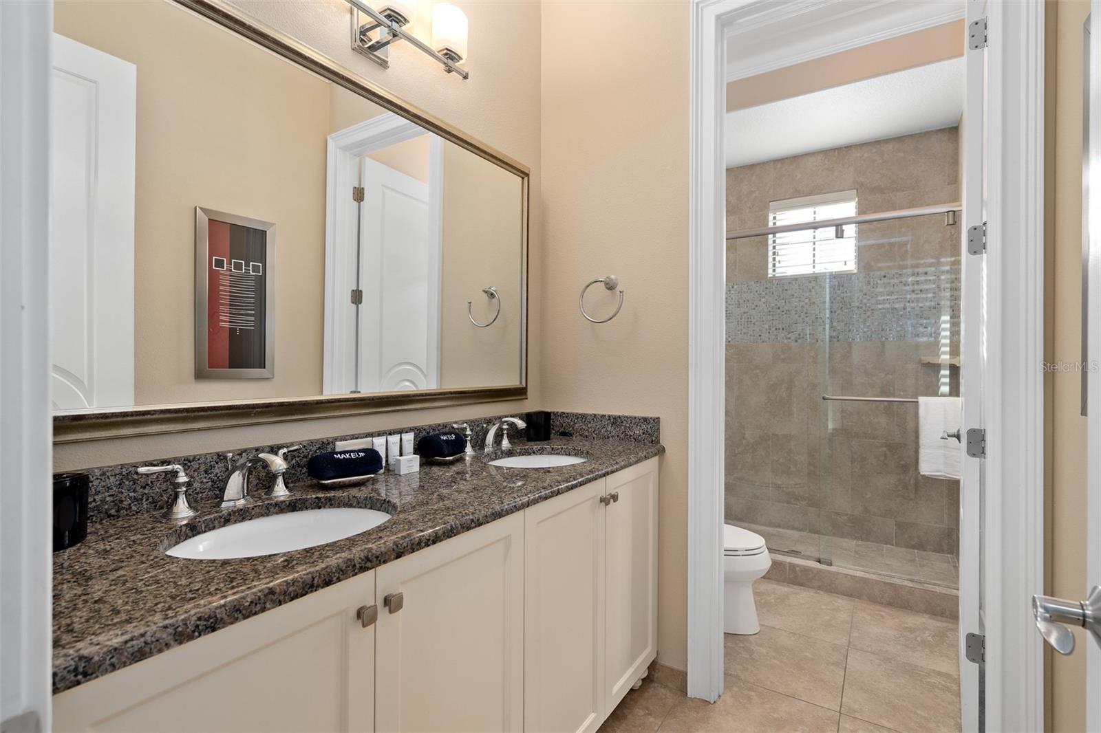 REUNION WEST VLGS NORTH - Residential