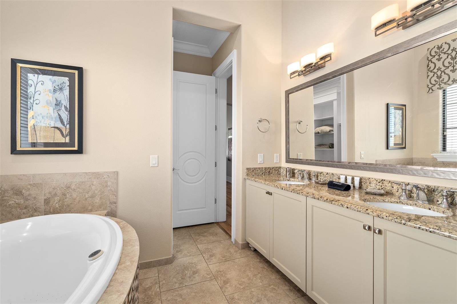 REUNION WEST VLGS NORTH - Residential