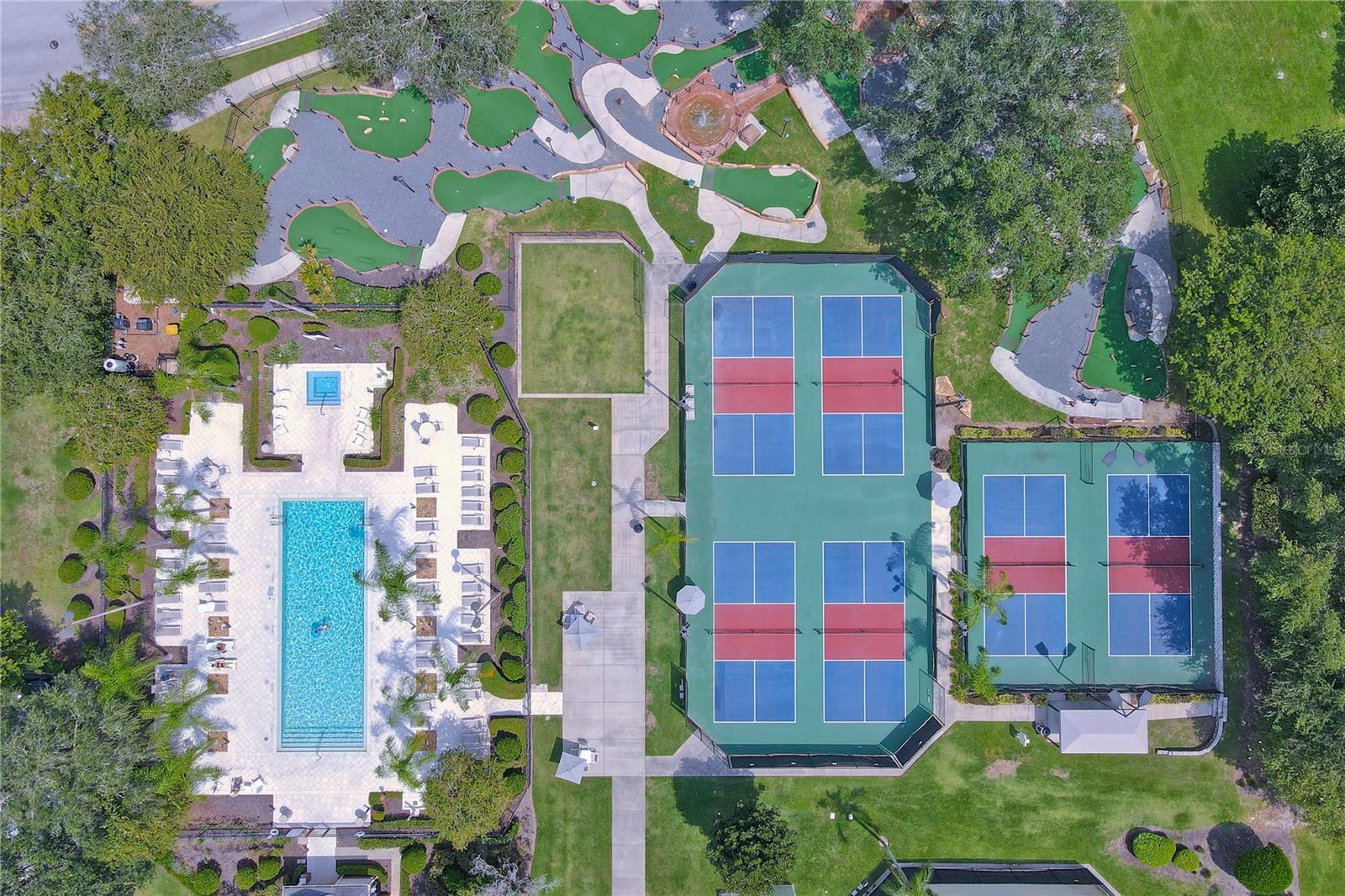 REUNION WEST VLGS NORTH - Residential