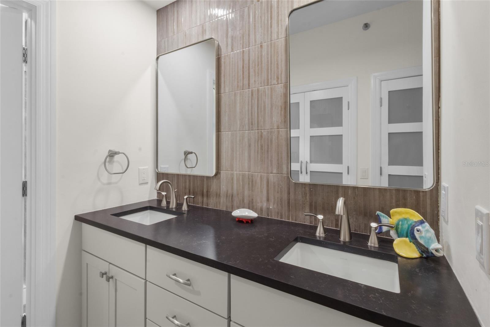 HARBOUR VILLA CLUB AT THE BUCCANEER - Residential