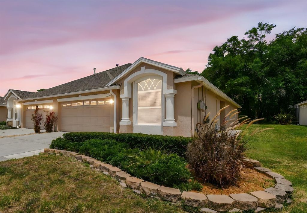 Photo of 31105 Whitlock Drive, Wesley Chapel, FL 33543 (MLS # TB8384284)