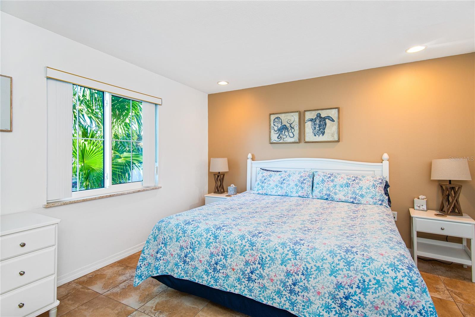 ACREAGE & UNREC - Residential Income